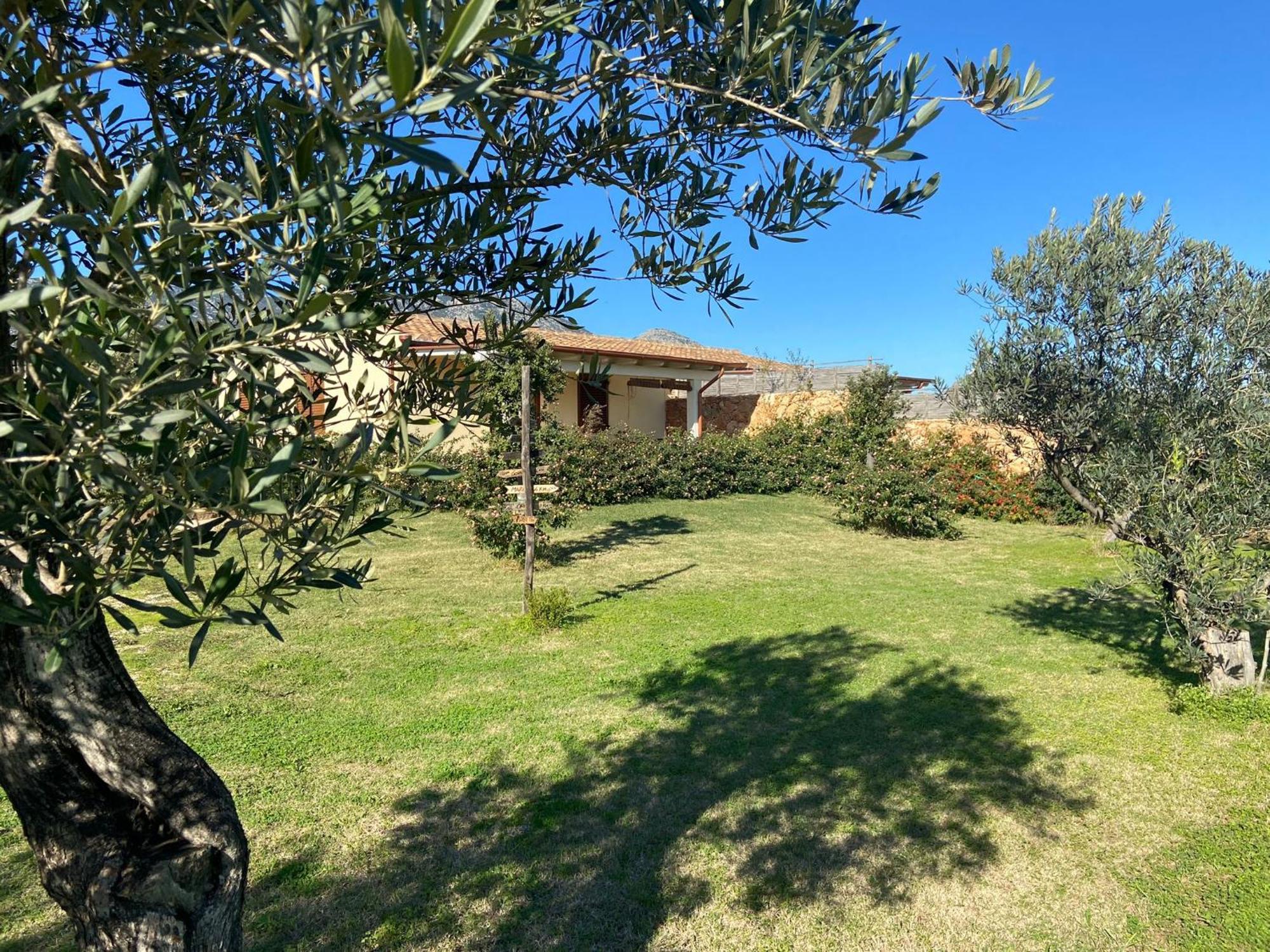Villa Aratha Orosei Exterior photo