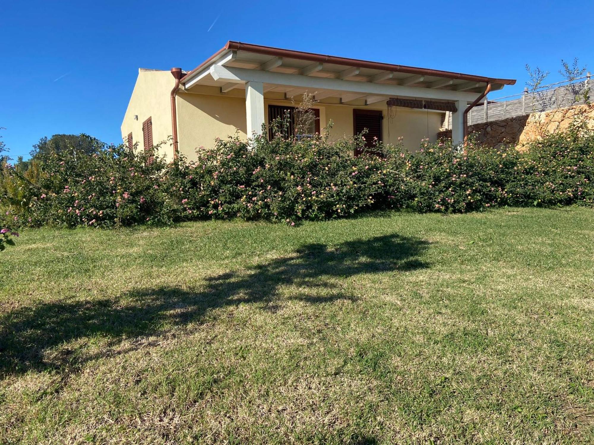 Villa Aratha Orosei Exterior photo